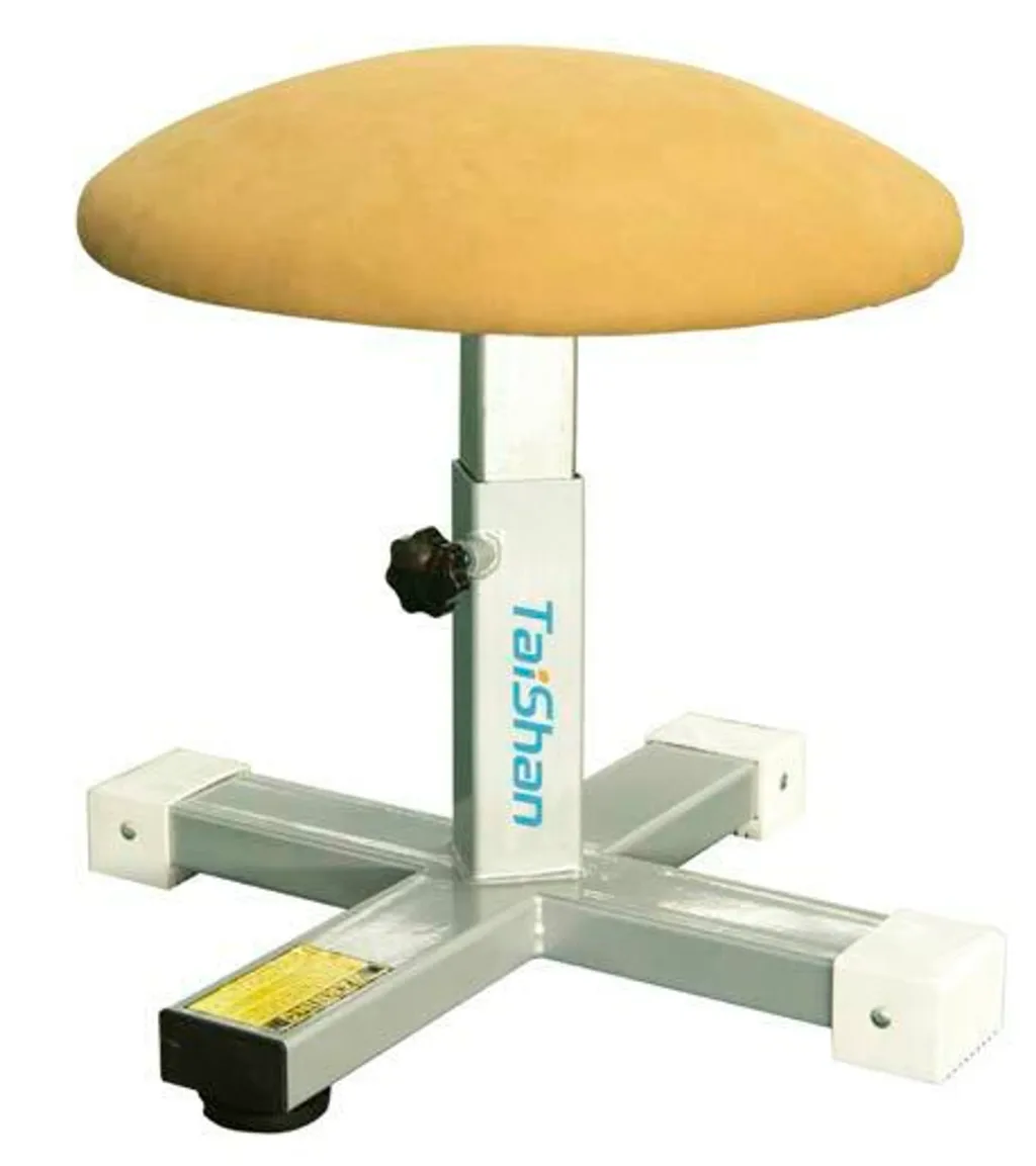 Adjustable mushroom trainer with PU leather–covered EVA foam top, plastic mushroom body and carbon steel cross base with adjustable central pipe for pommel practice.