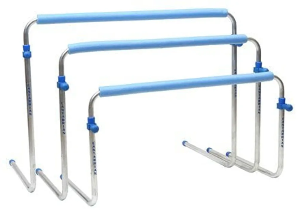 Aluminium self-return hurdles in three adjustable heights with light blue padded bars and blue adjustment clips, nested for flat storage.