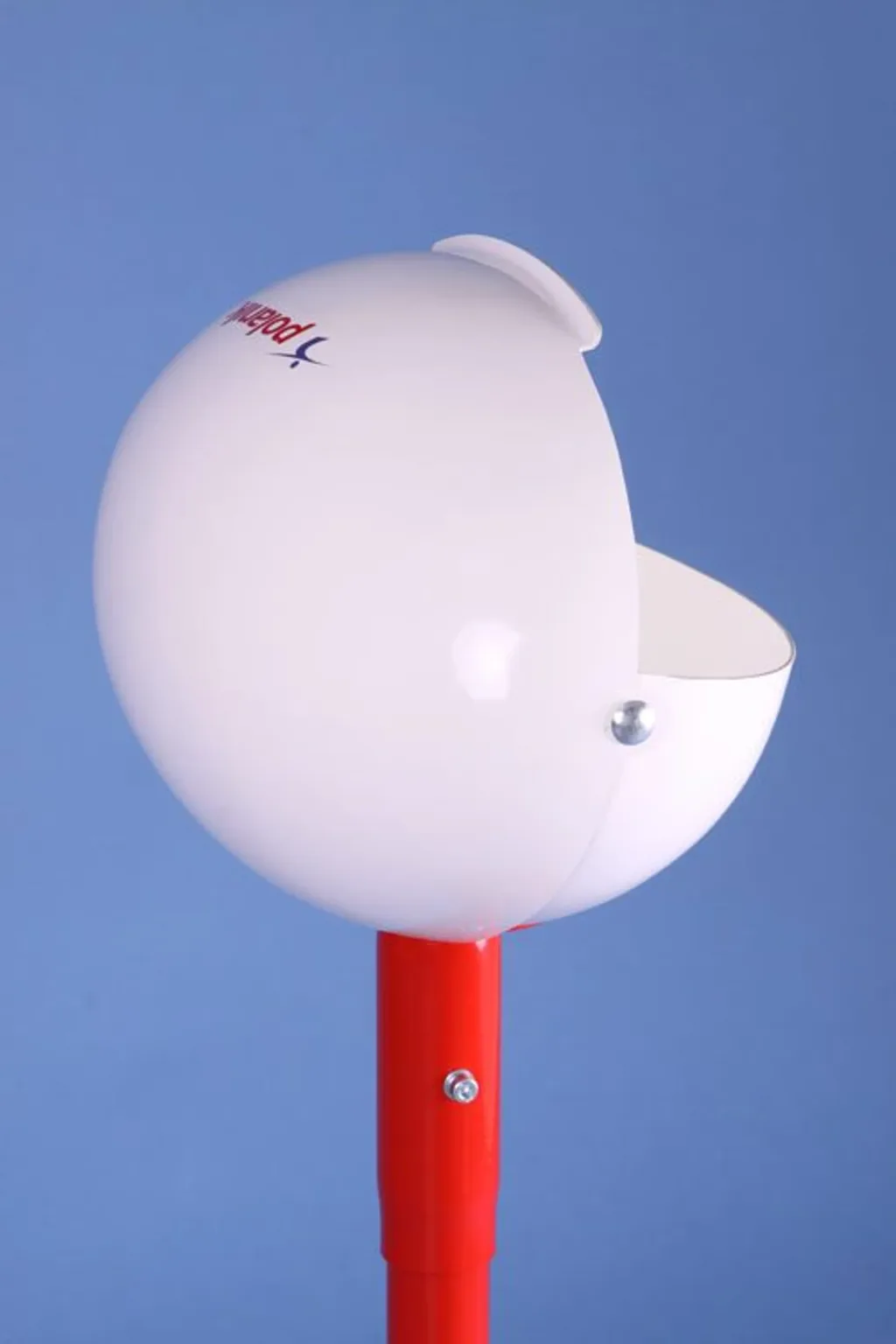White fibreglass chalk container with cover mounted on a red powder-painted steel pole against a blue background.